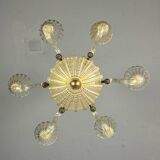 Venetian chandelier in gilded Murano glass with reticello pattern, 6 light arms, circa 1950