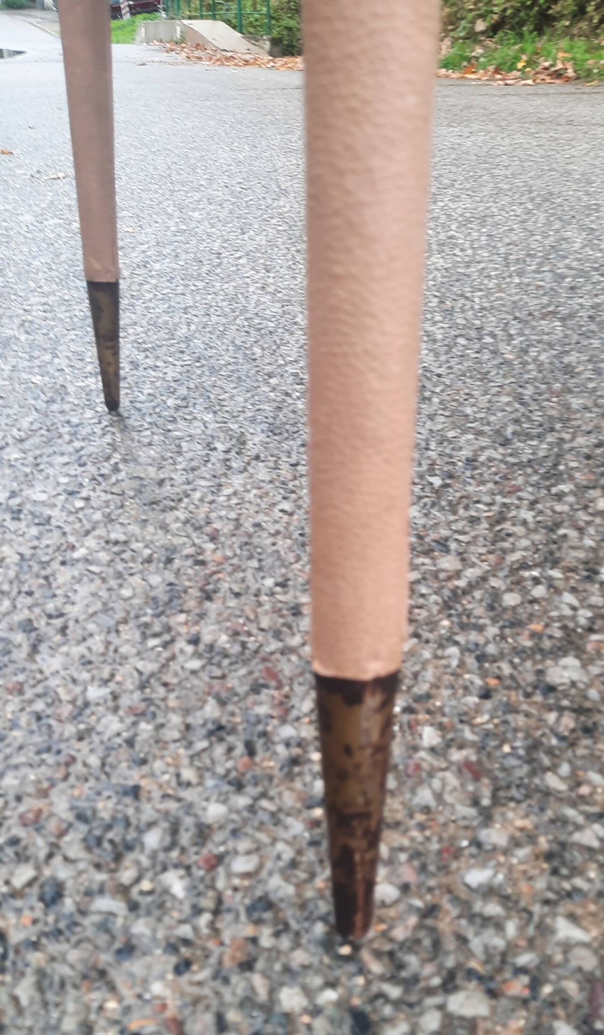 Vintage desk table with tapered legs