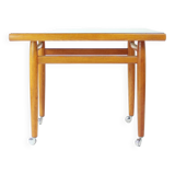 Table d'appoint sur roulettes en chêne, Tchécoslovaquie 1970
