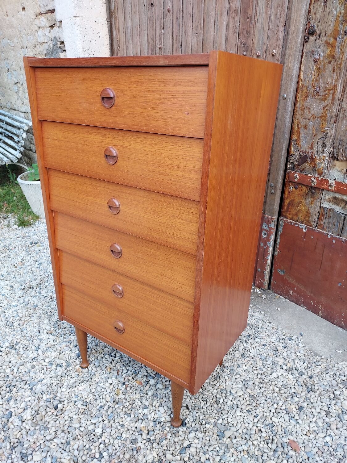 Teak chiffonier