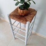 Antique stool high mulched