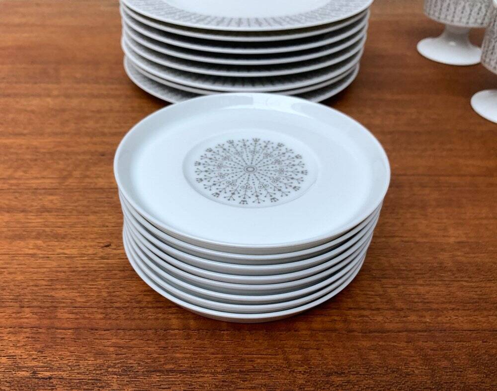 Vintage grey coffee service Secunda, made in Germany by Tapio Wirkkala for Rosenthal, set of 28.