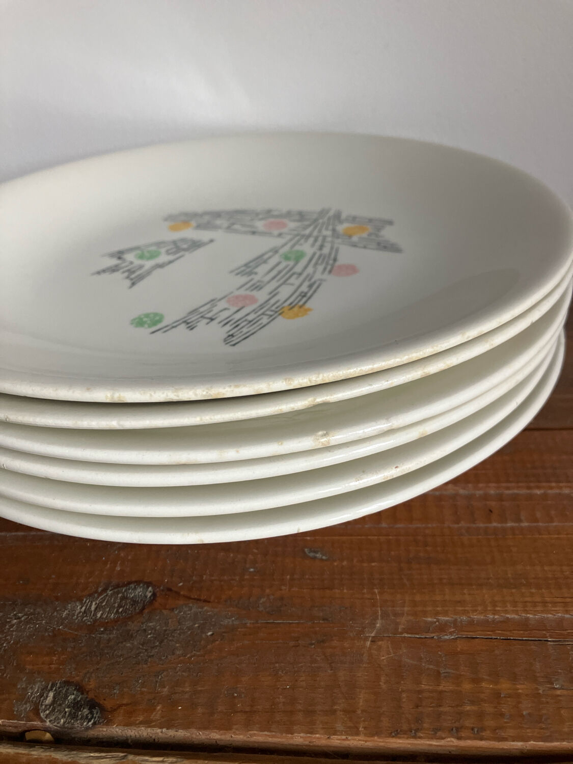 6 dinner plates