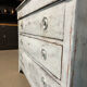 Commode patinée anglaise
