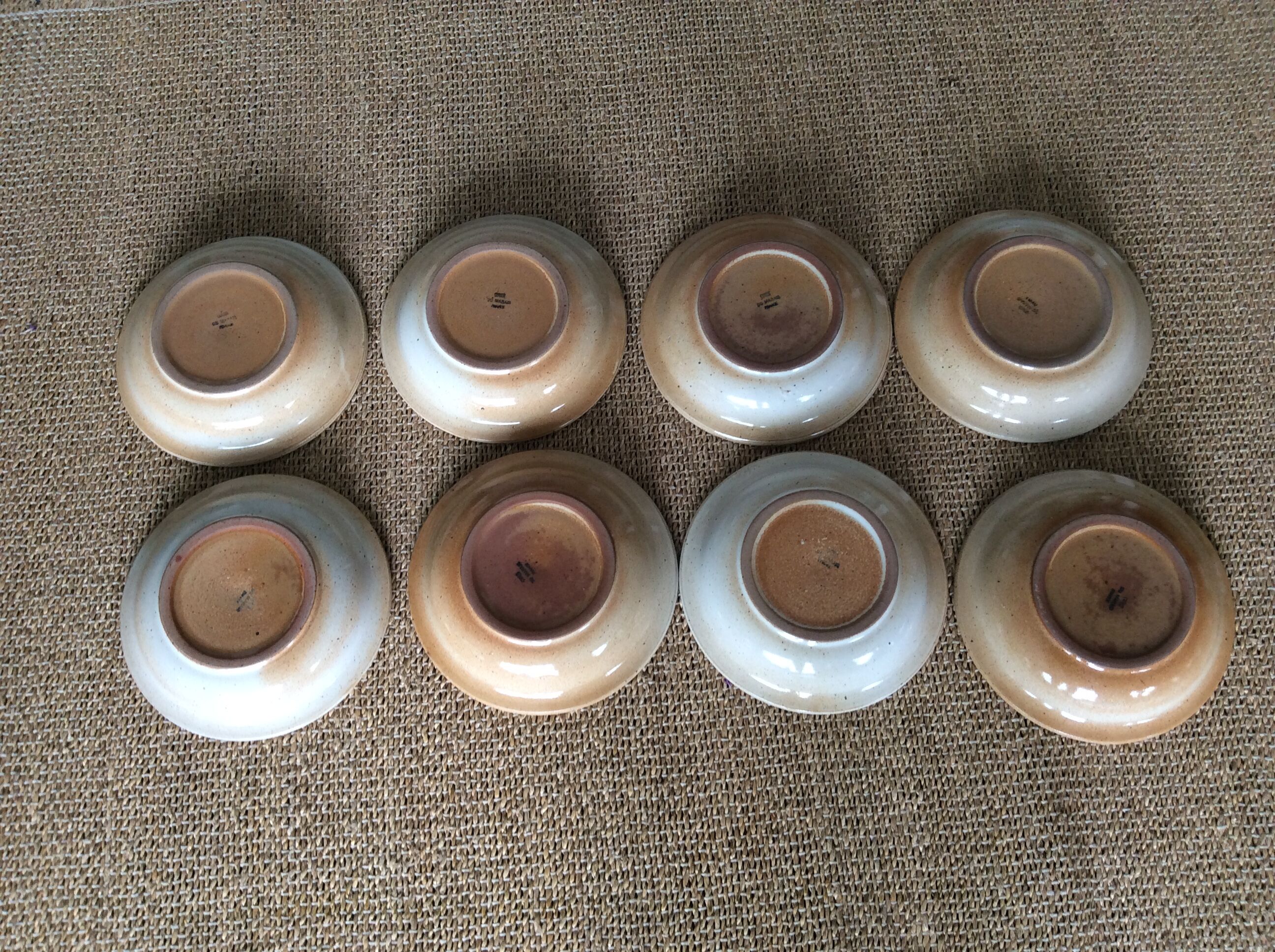 Series of 8 stoneware plates