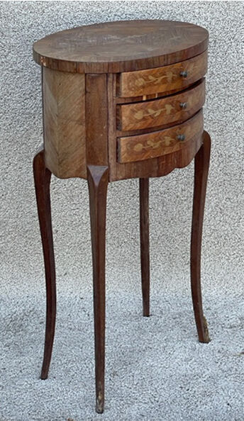 Bedside table