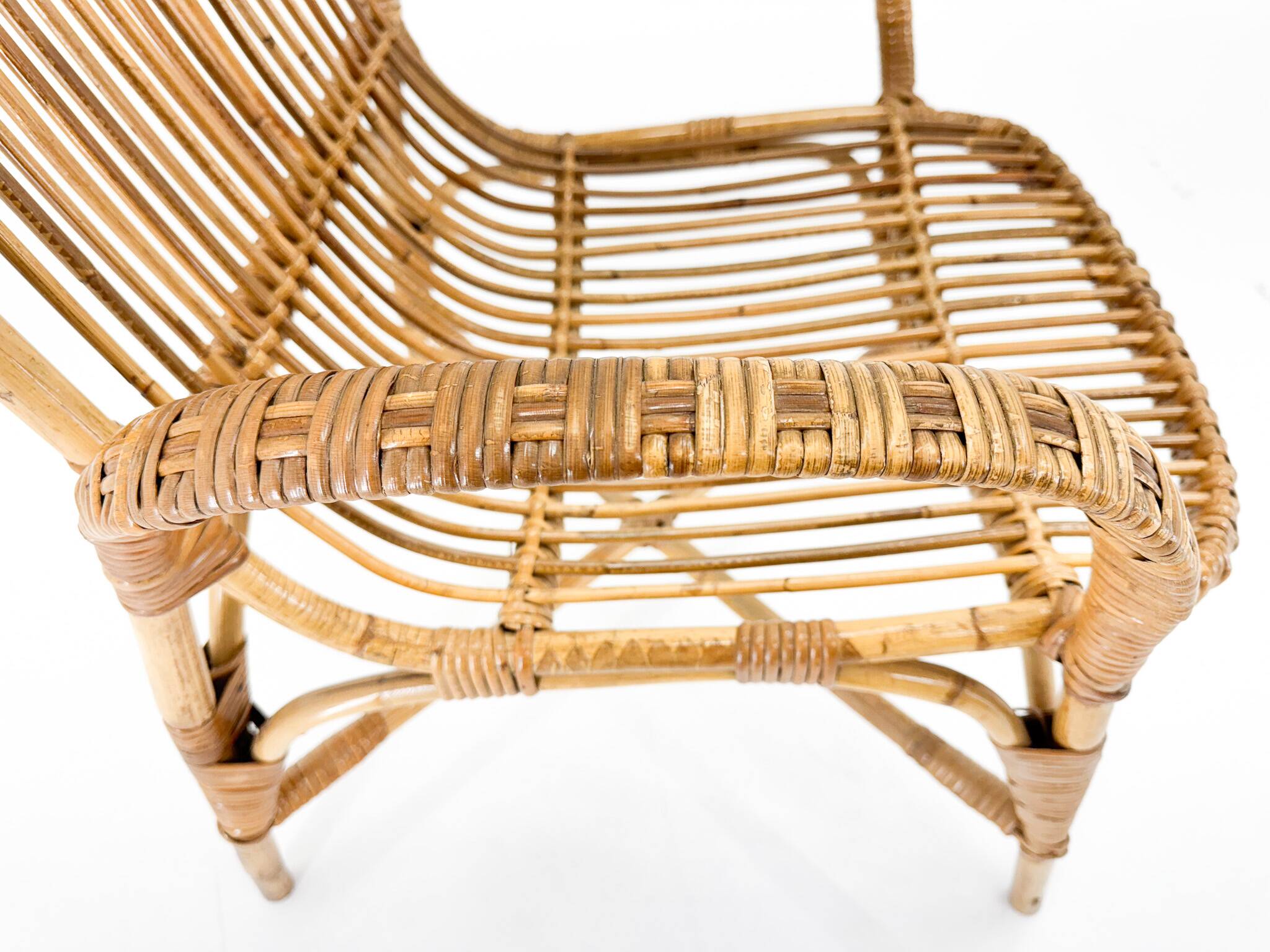 Fauteuil en rotin du milieu du siècle, Tchécoslovaquie, années 1970