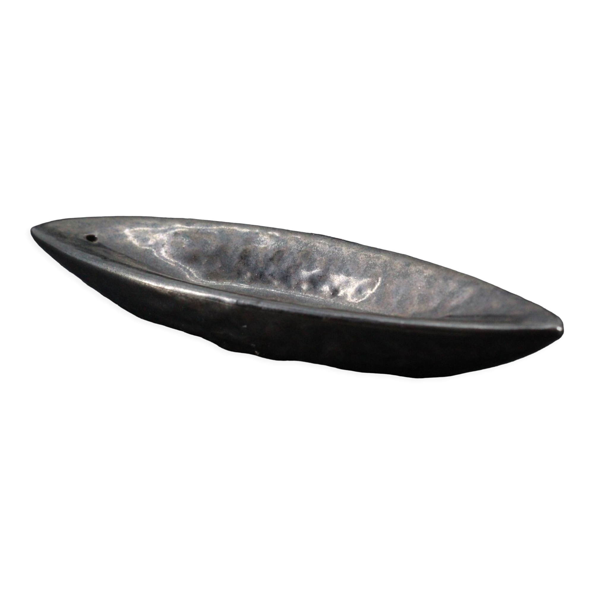 Empty ceramic pocket