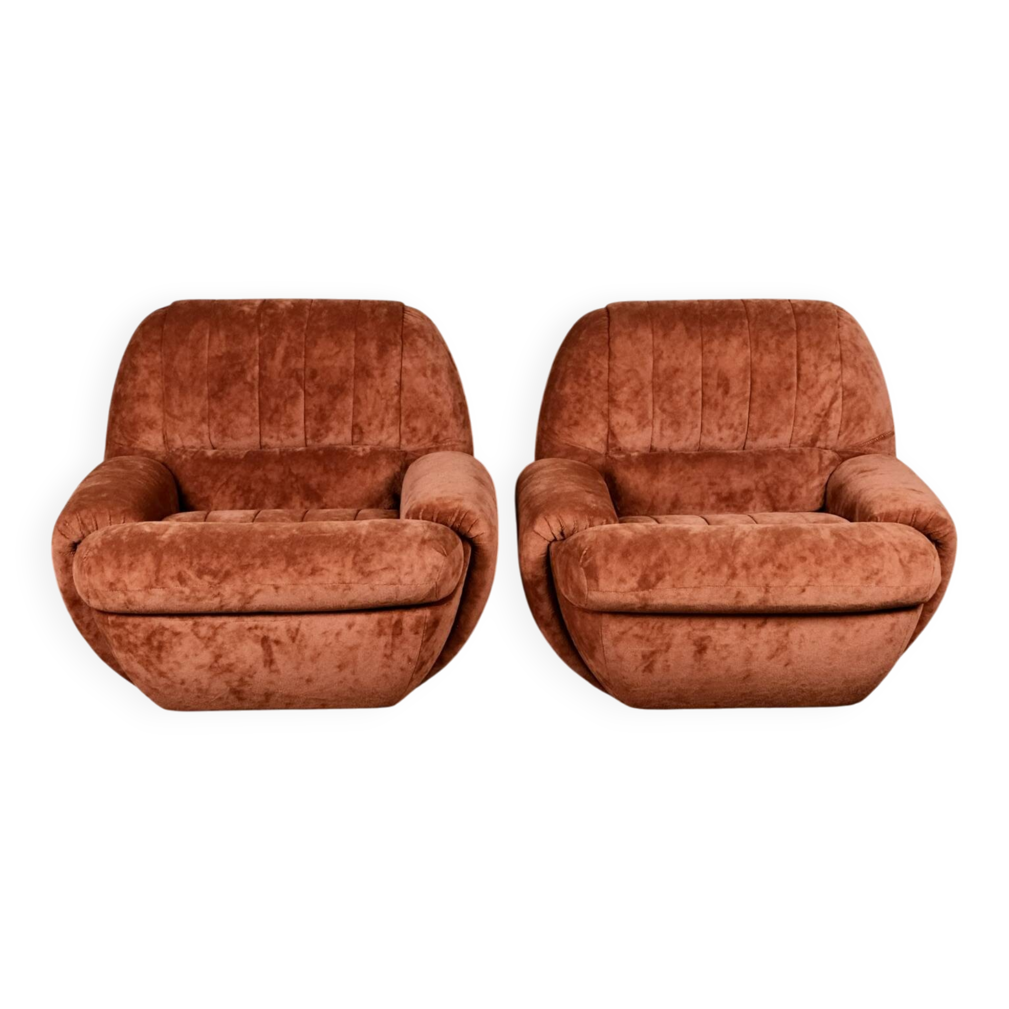 Pair of squirrel velvet armchairs, France, 1970s