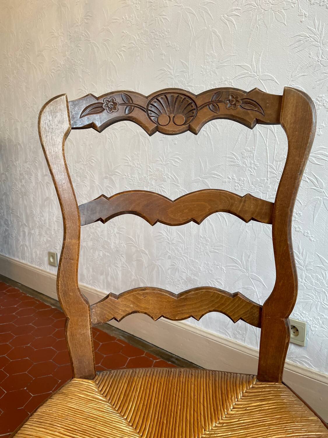 Pair of oak chairs