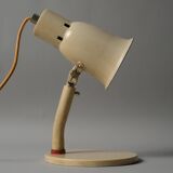 Lampe de bureau articulée Bauhaus type Kandem, émail crème, Allemagne 1930s