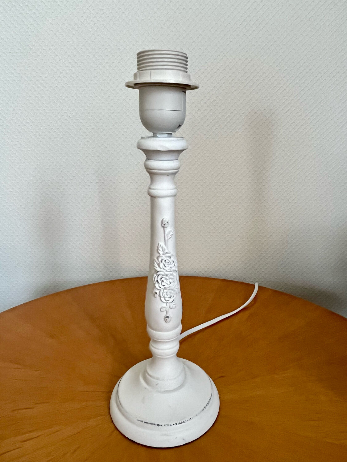 Shabby white patina wooden lamp base