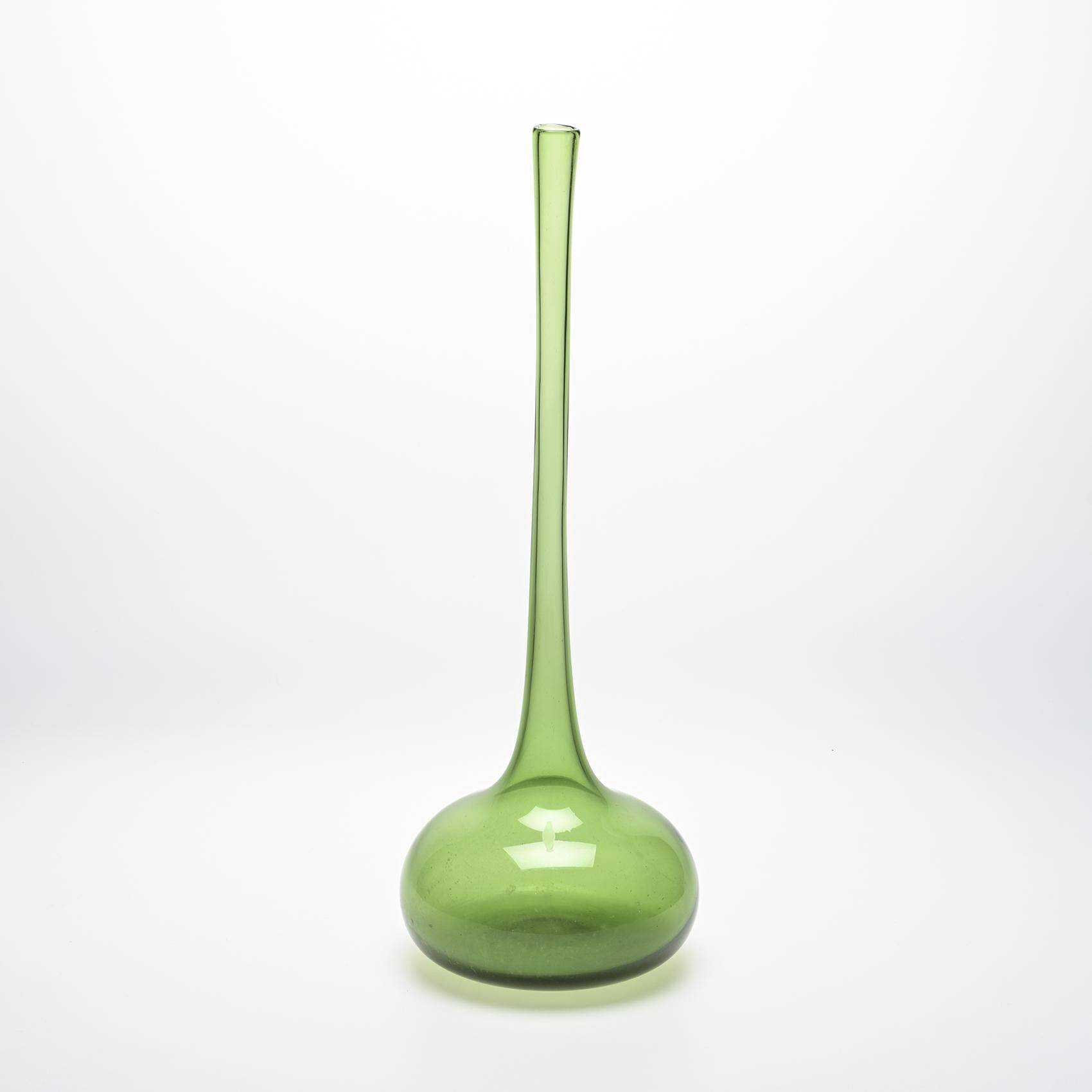 Green glass narrow-necked vase by Claude Morin, circa 1970