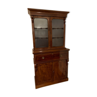 English style secretary