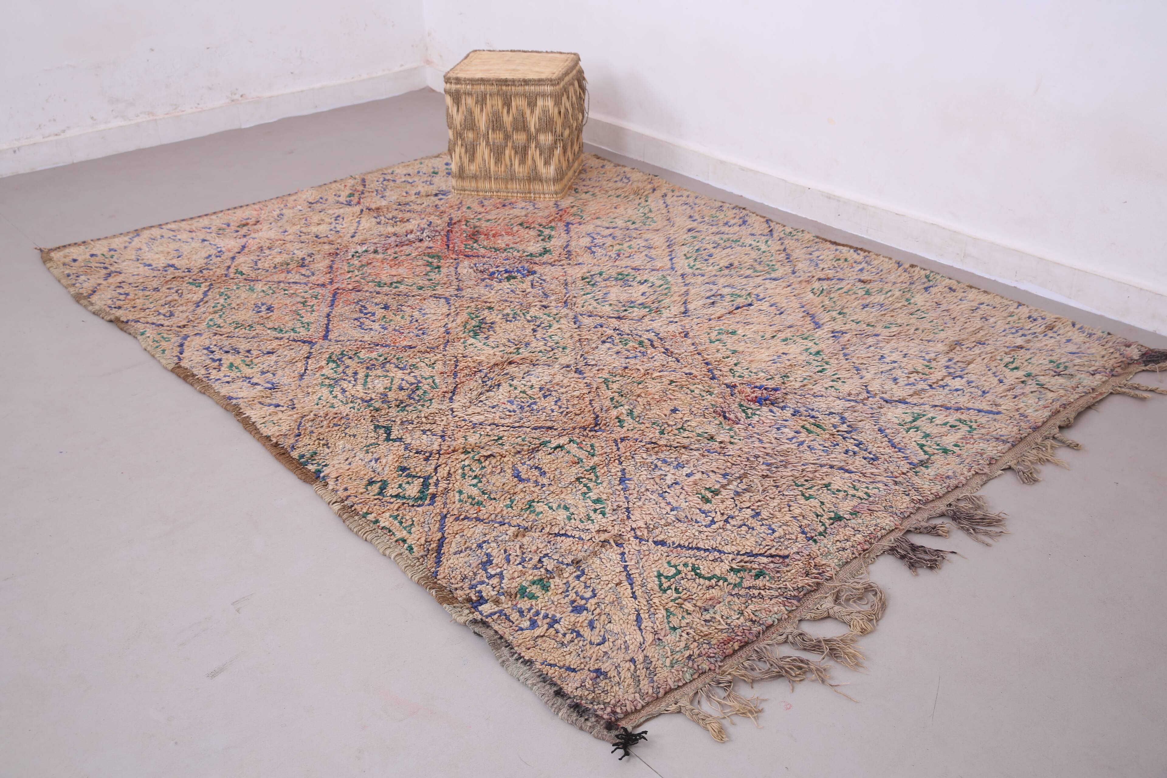 Vintage Moroccan Rug 183 x 257 cm - Berber Wool Rug - Handmade Bohemian Rug