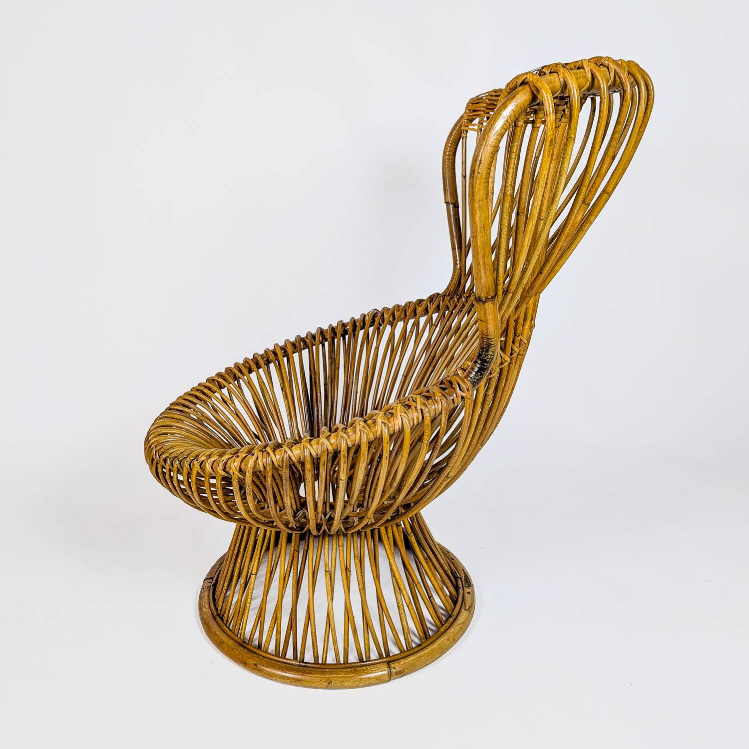 Margherita armchair and its ottoman, by Franco Albini, 1951