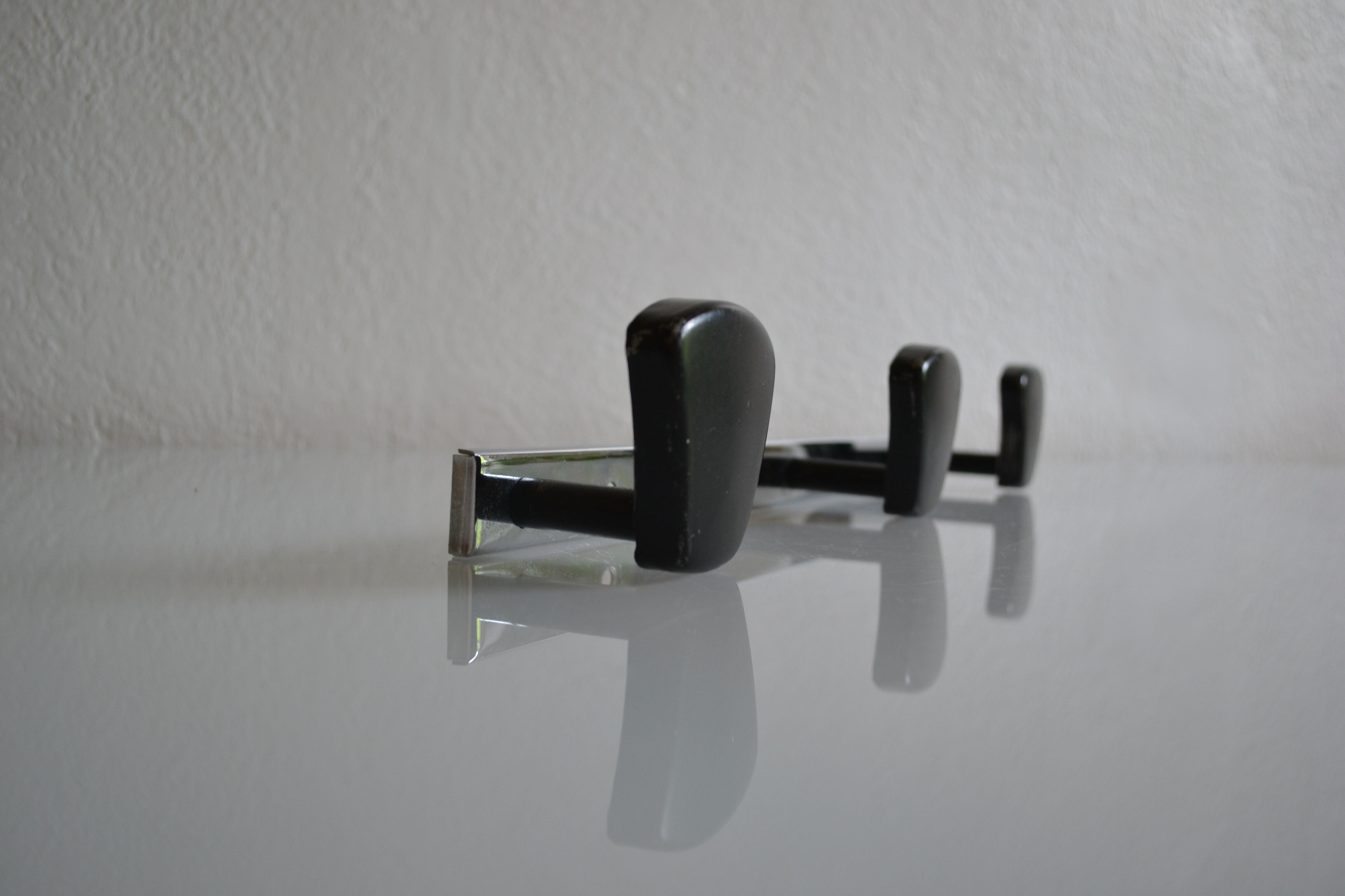 Wall coat rack with 3 hooks vintage 60's