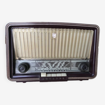 Poste de radio Philips en Bakélite des années 50
