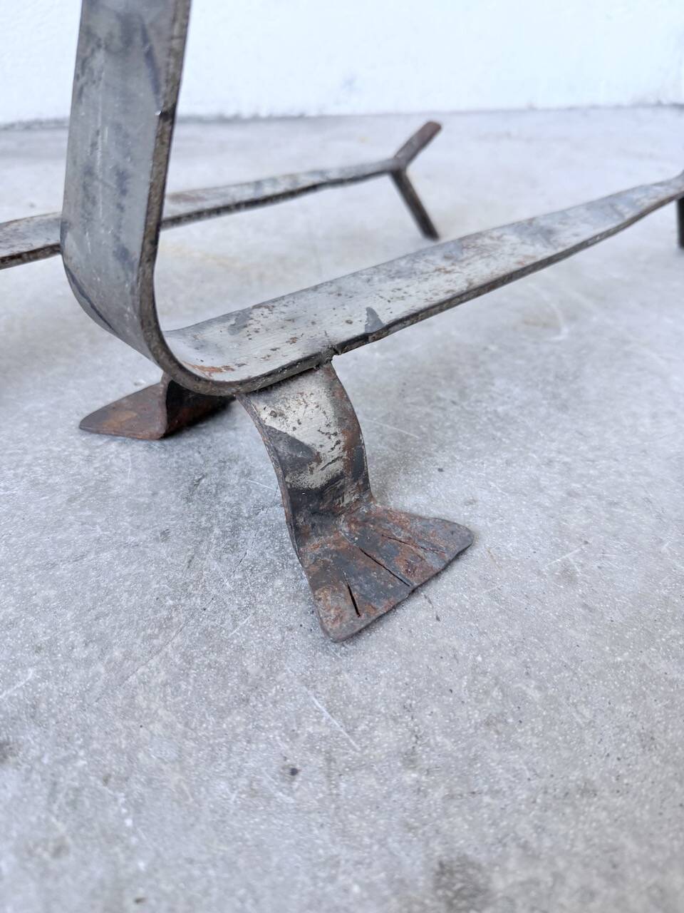 Pair of zoomorphic metal andirons "dogs" 1950