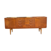Atypical teak row from the 60s