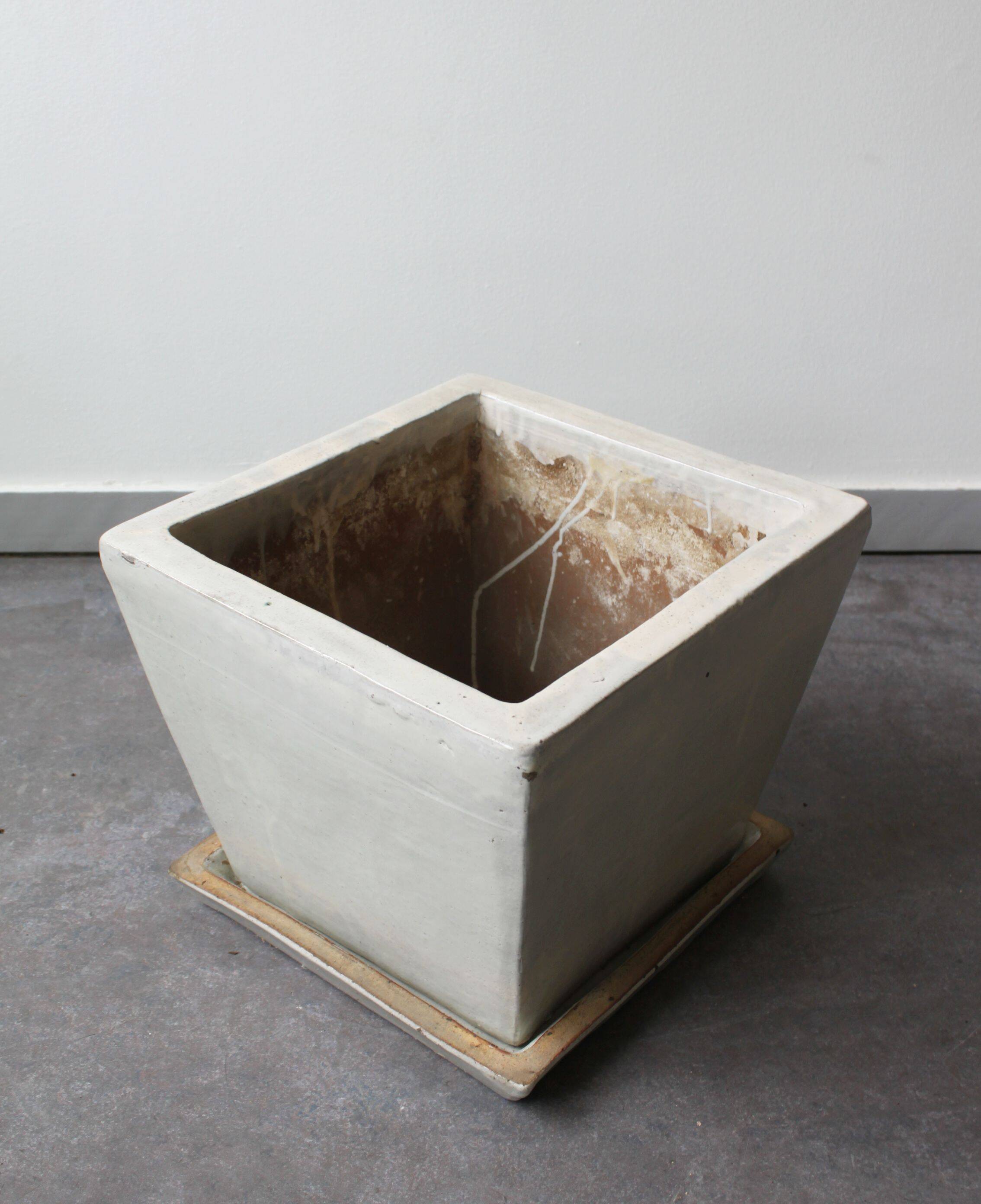 Planter in glazed terracotta, handmade.