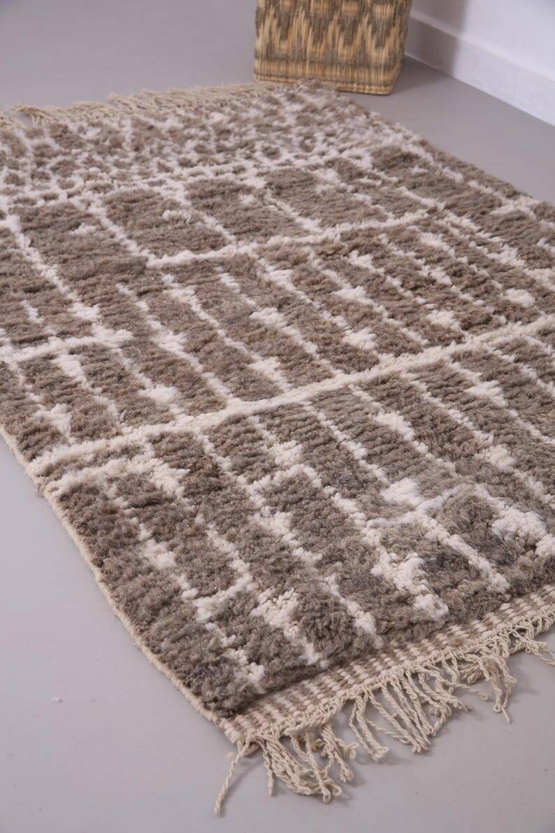 Taupe Beni Ourain rug, Moroccan rug 150/250cm