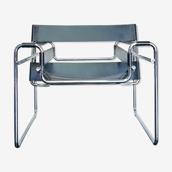 B3 Wassily chair by Marcel Breuer for Gavina