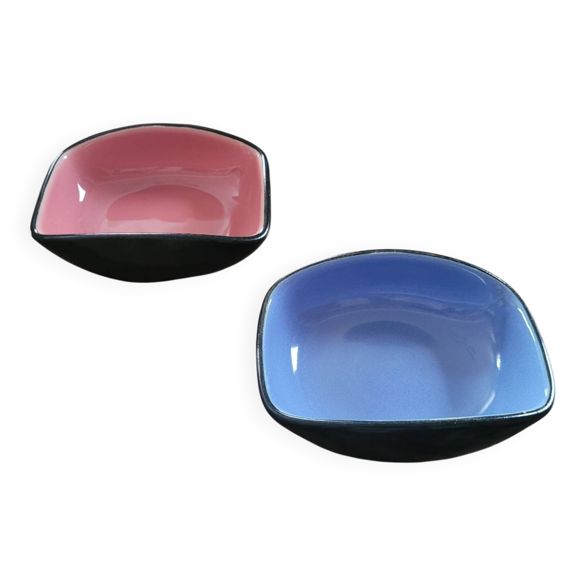 Paire de coupelles en céramique émaillée bicolore, années 1970