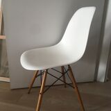 DSW chair by Charles & Ray Eames, Vitra edition