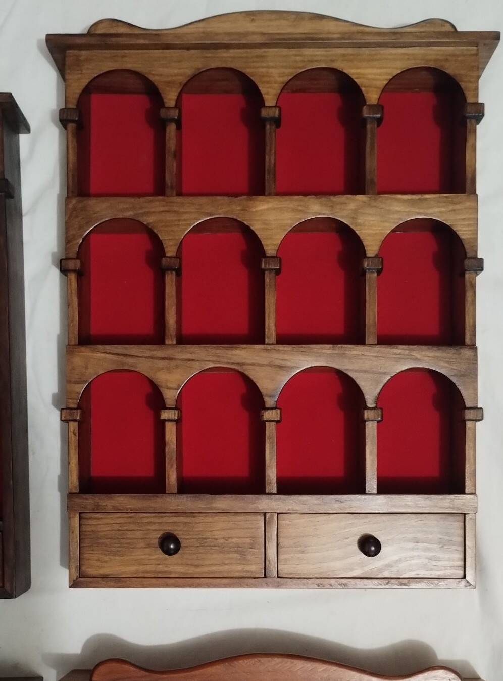 Lot de 4 étagères avec arcades "collection"