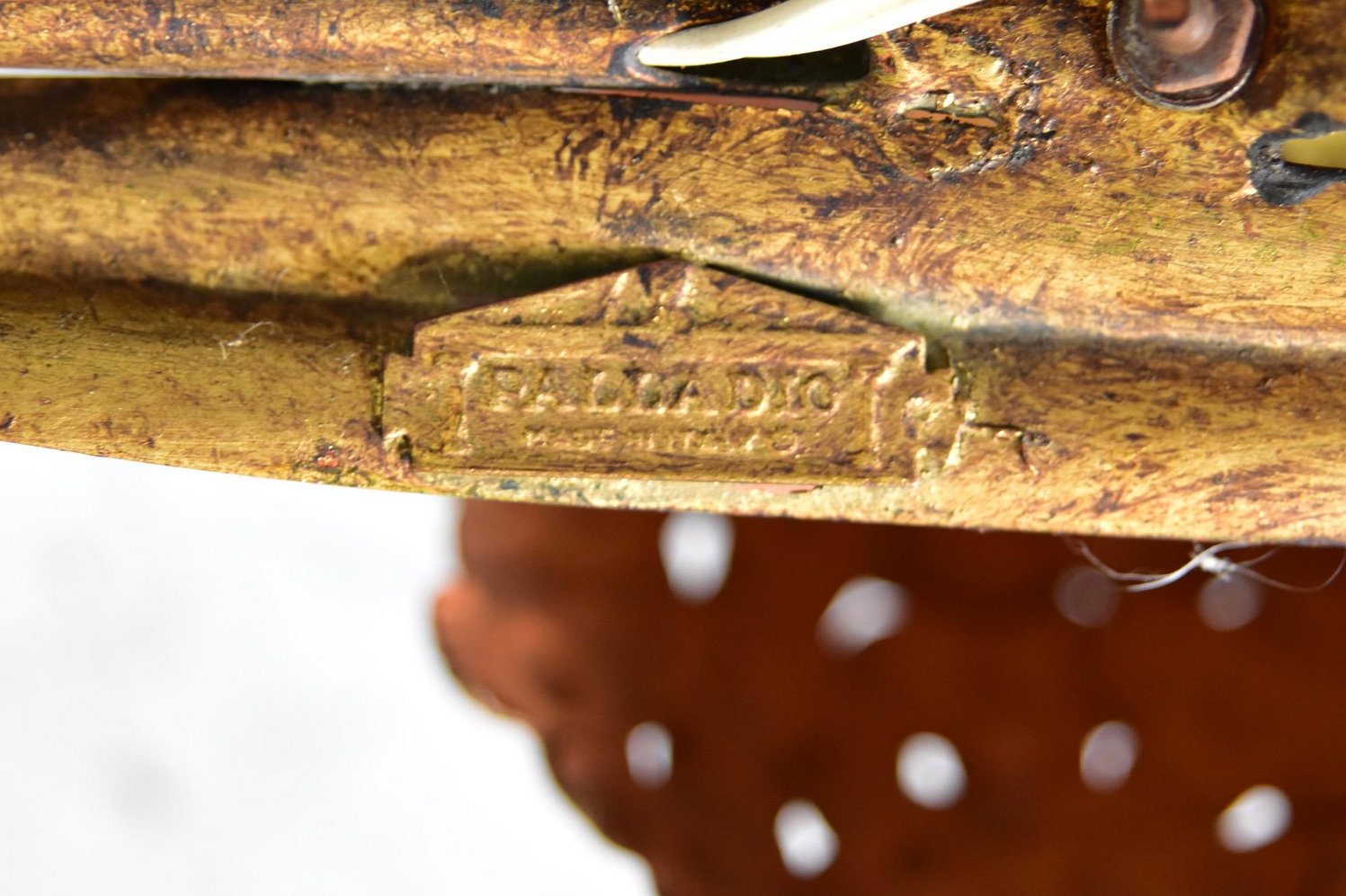 1960s hydrangea Palladio wall Sculpture Lamp Made in Italy