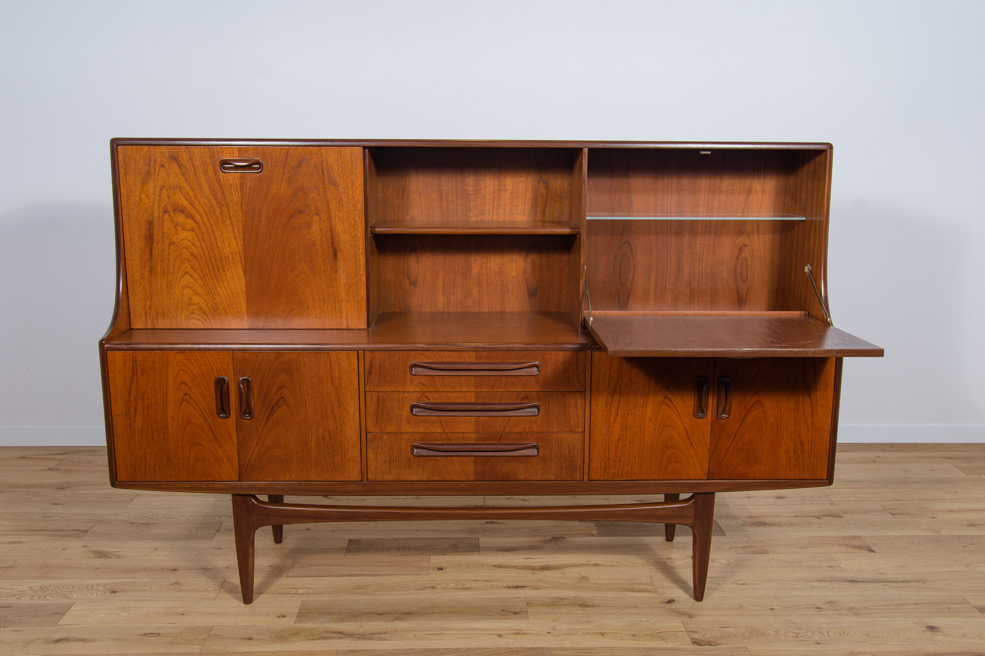 Mid-Century Teak Model Fresco Sideboard by Victor Wilkins for G-Plan , 1960s