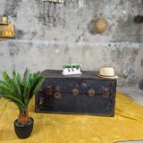 Antique travel trunk mendel trunk