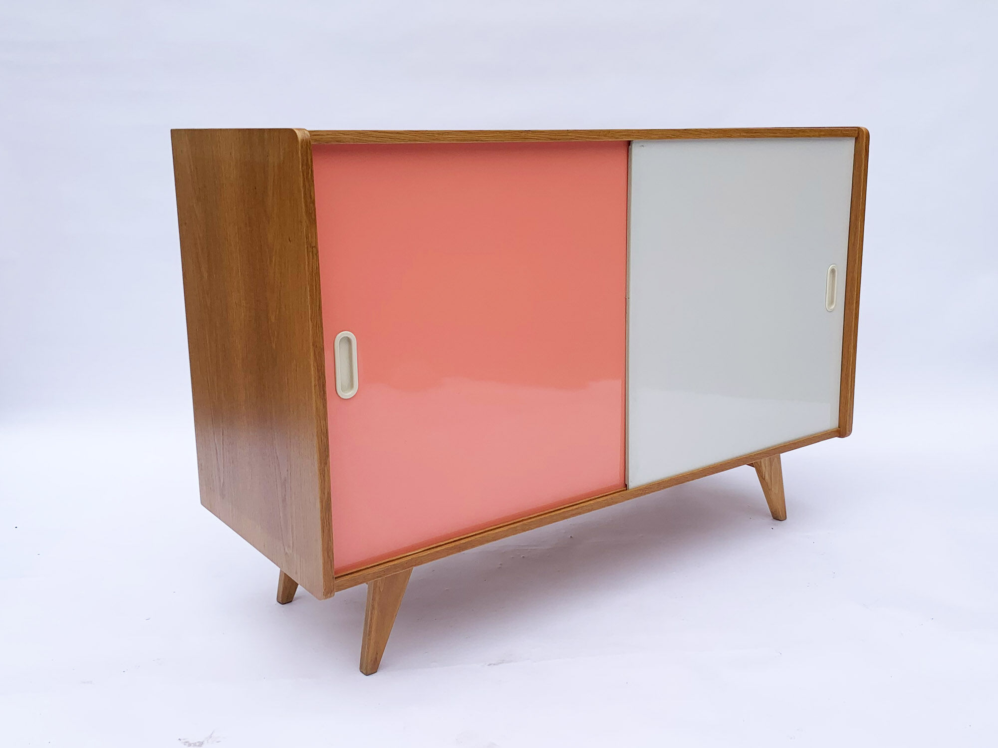 Jiri Jiroutek sideboard for Interier Praha, 1960s