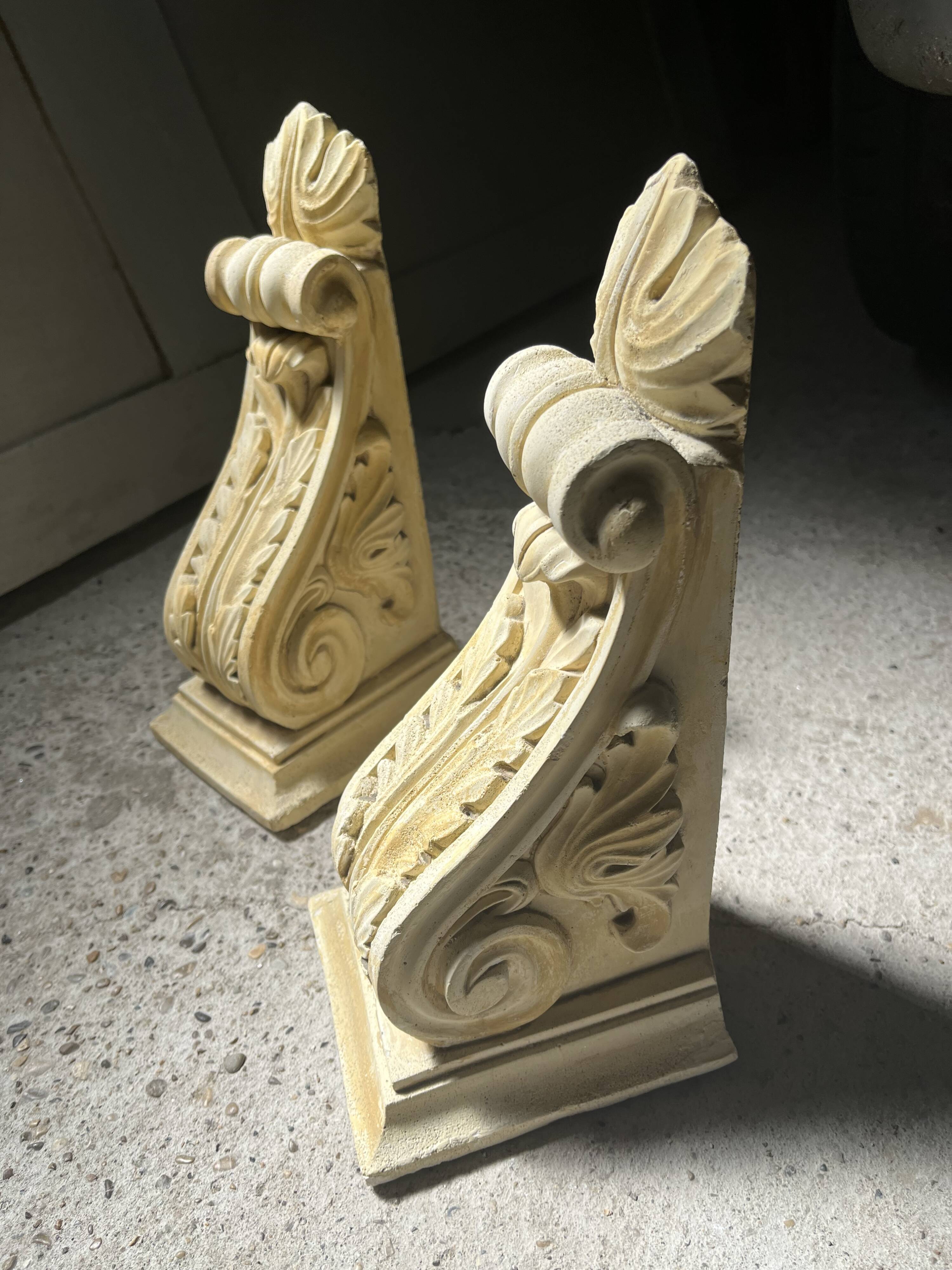 Moulded plaster bookends