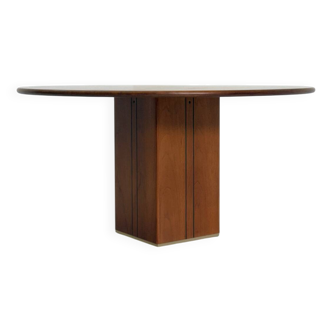 Artona Afrika dining table by Afra & Tobia Scarpa for Maxalto