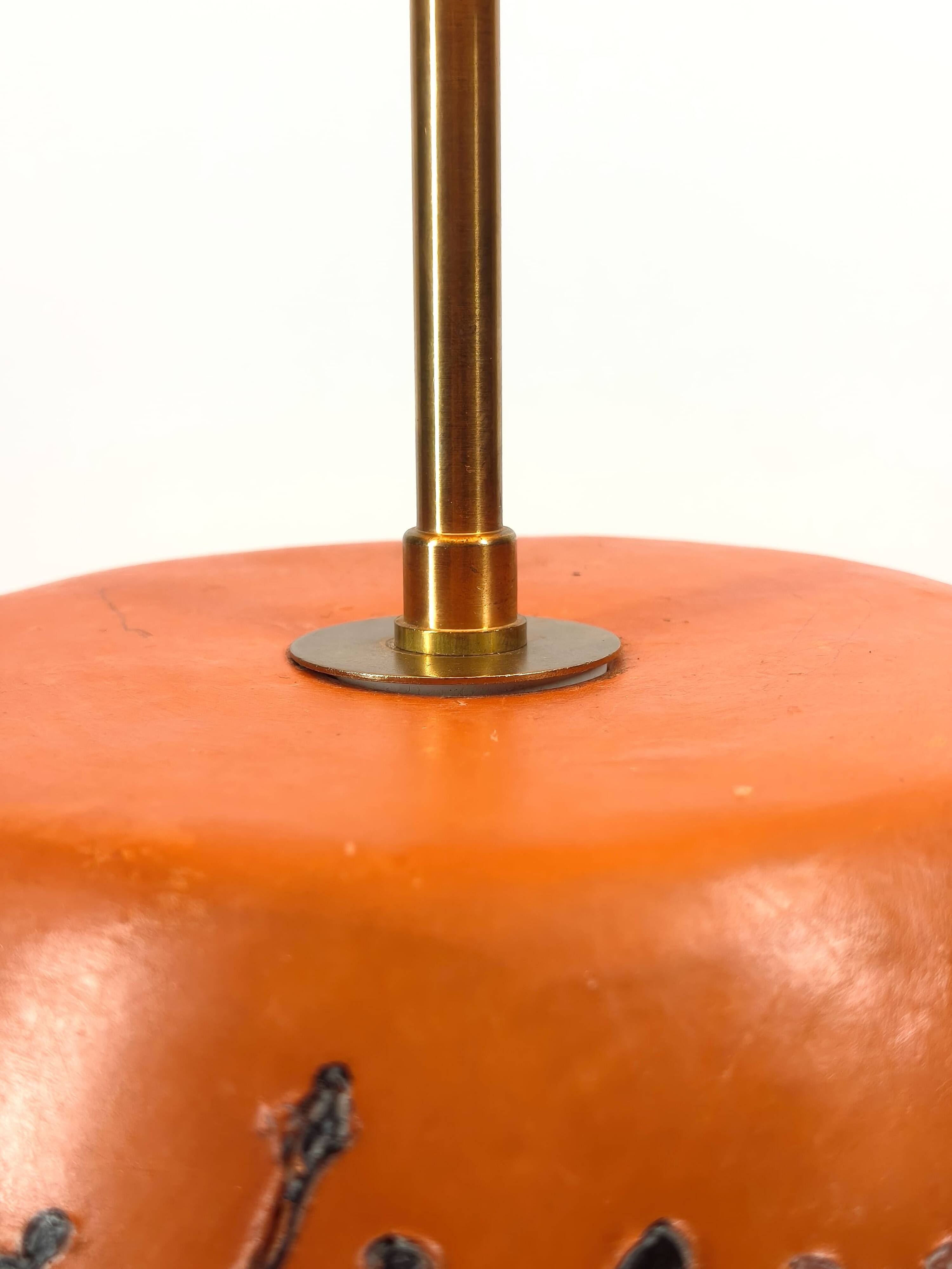Vintage textured ceramic table lamp