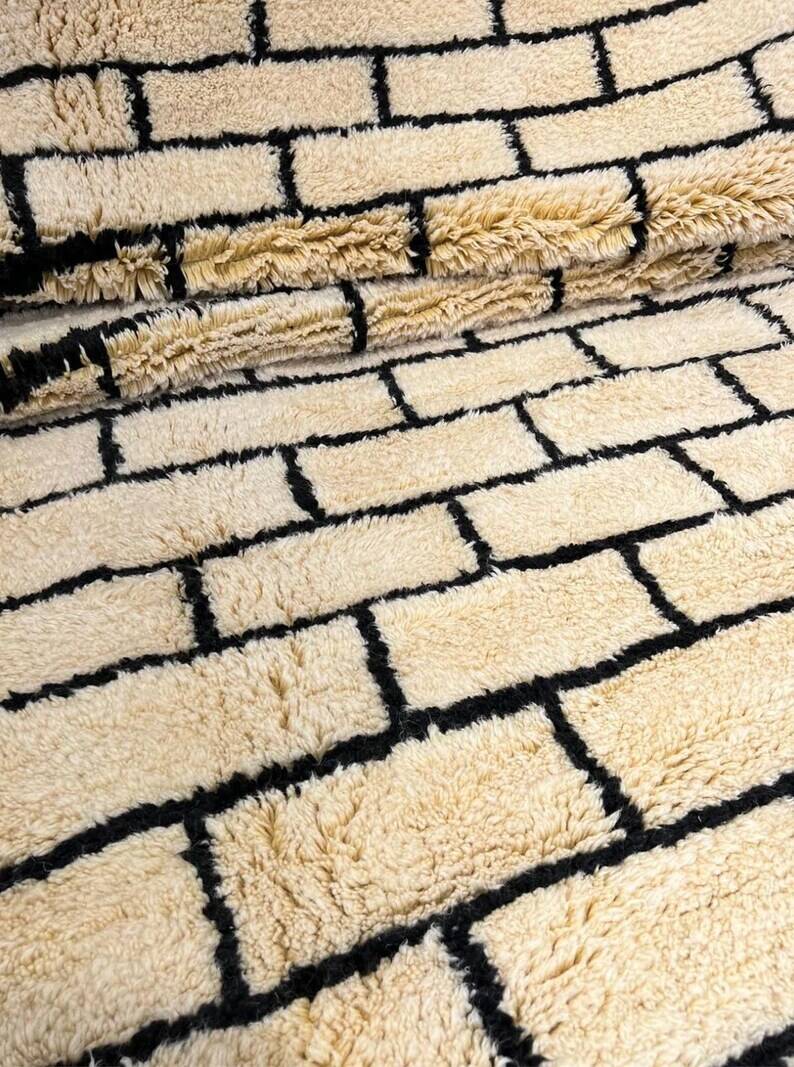 Tapis marocain berbère écru à motifs géométriques 250cmx150cm