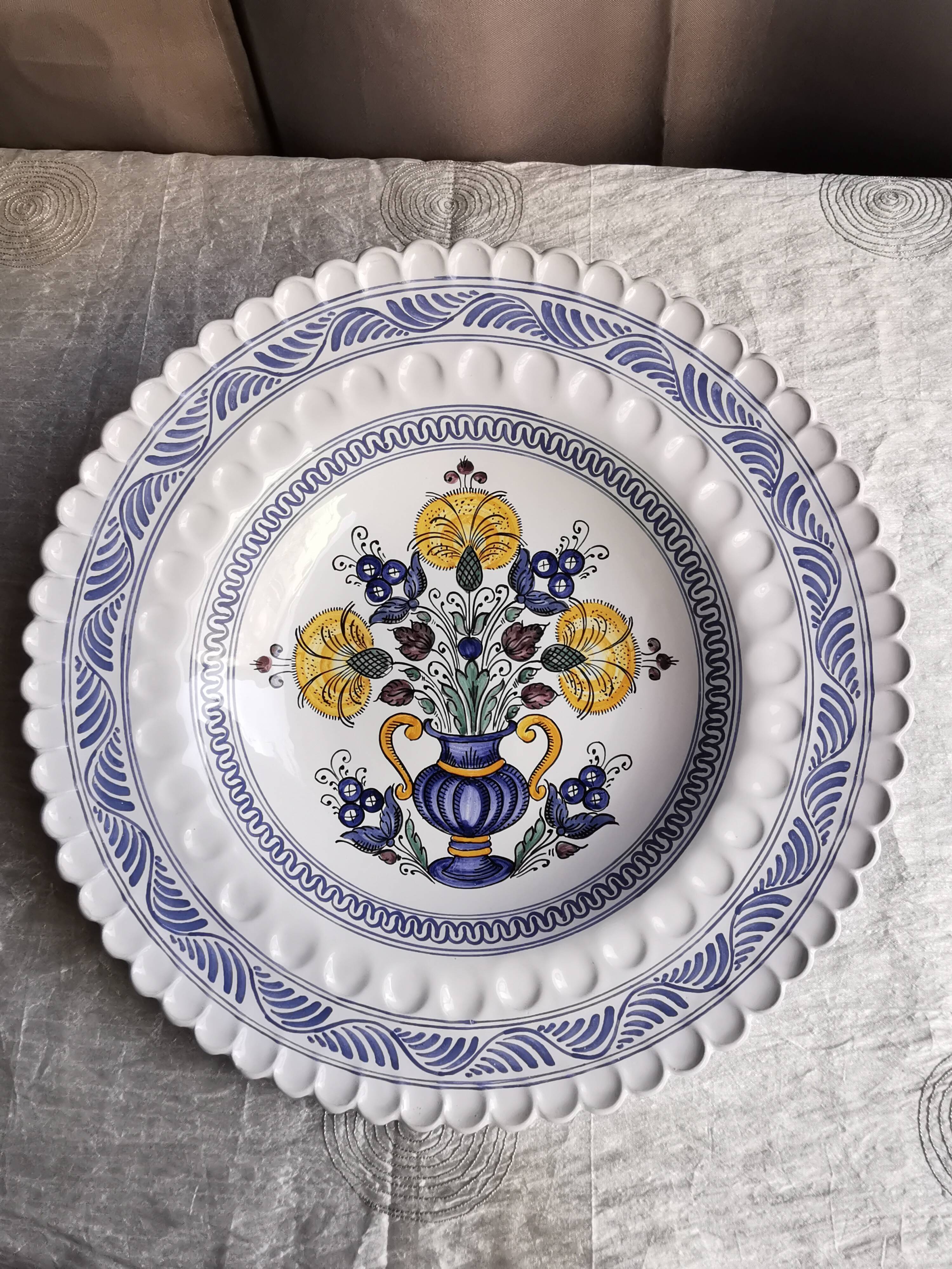 Plat decoratif "decor vase et fleurs"