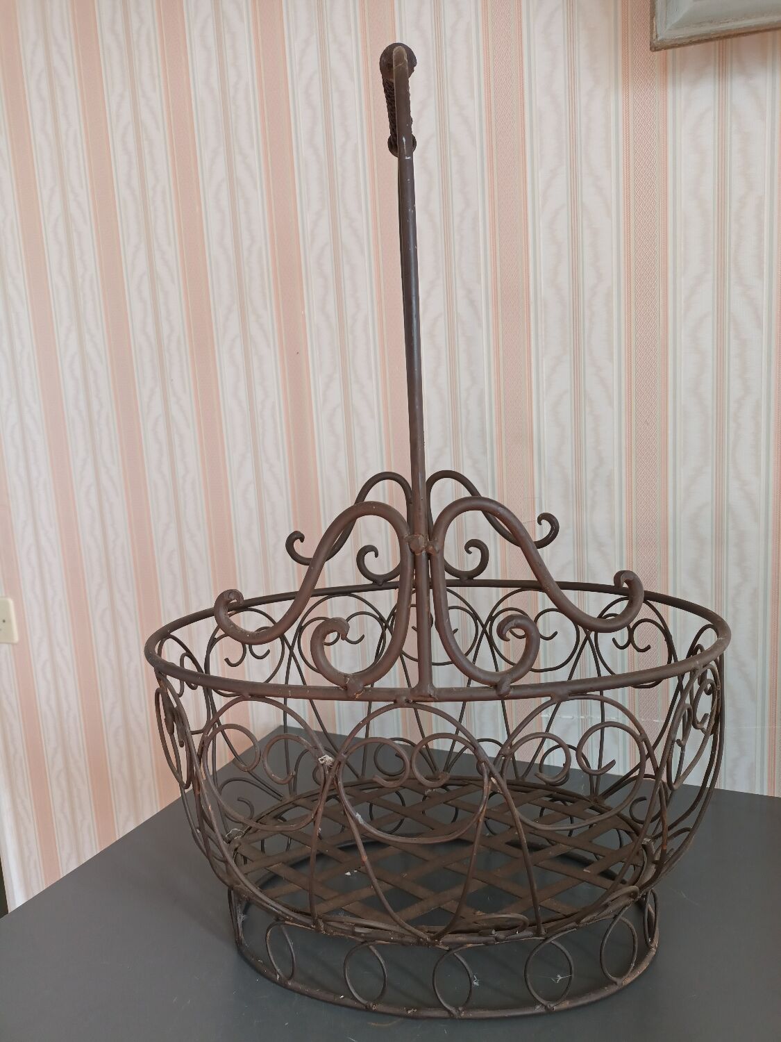Iron basket