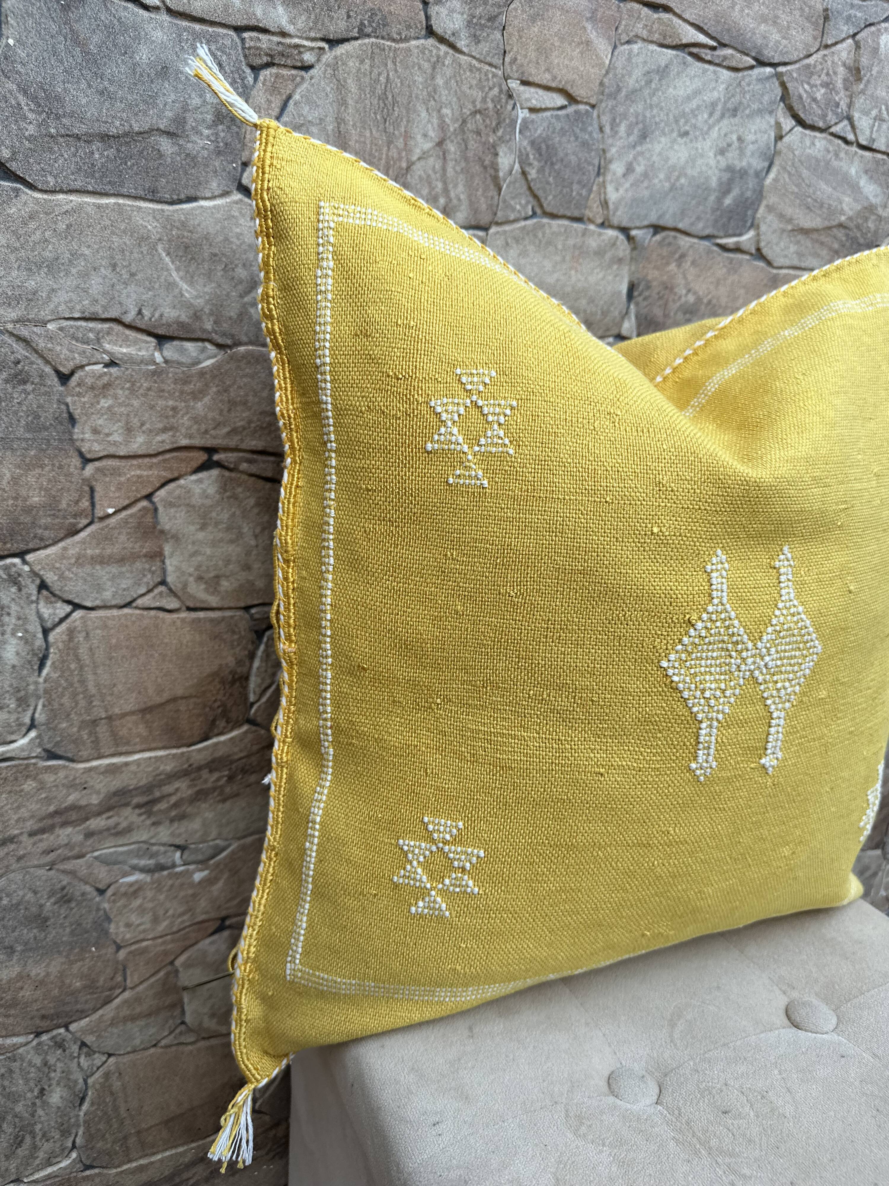 Cactus silk cushion, cactus silk lumbar cushion, cushion