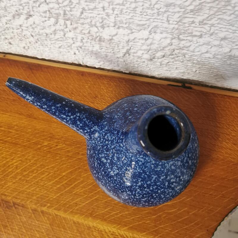 Catalan ceramic pourou
