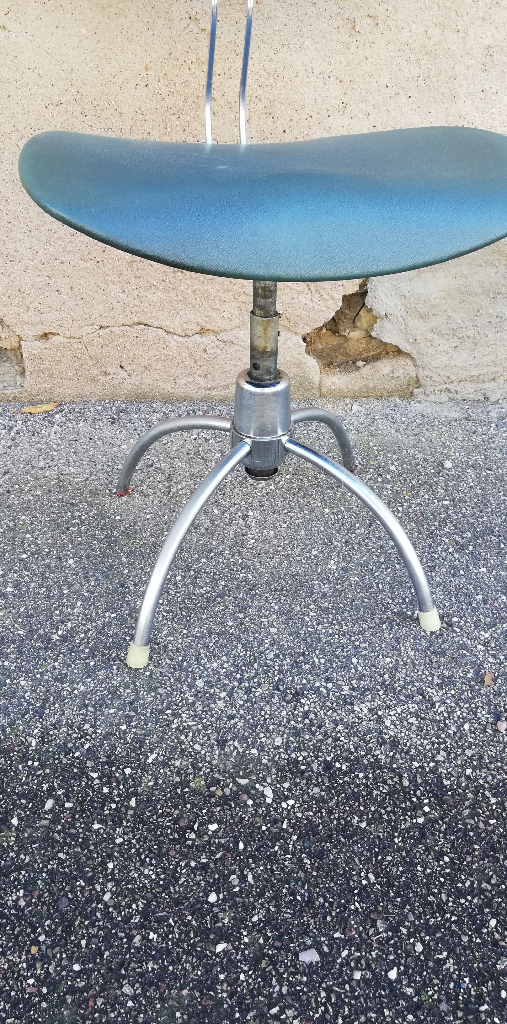 Vintage office chair