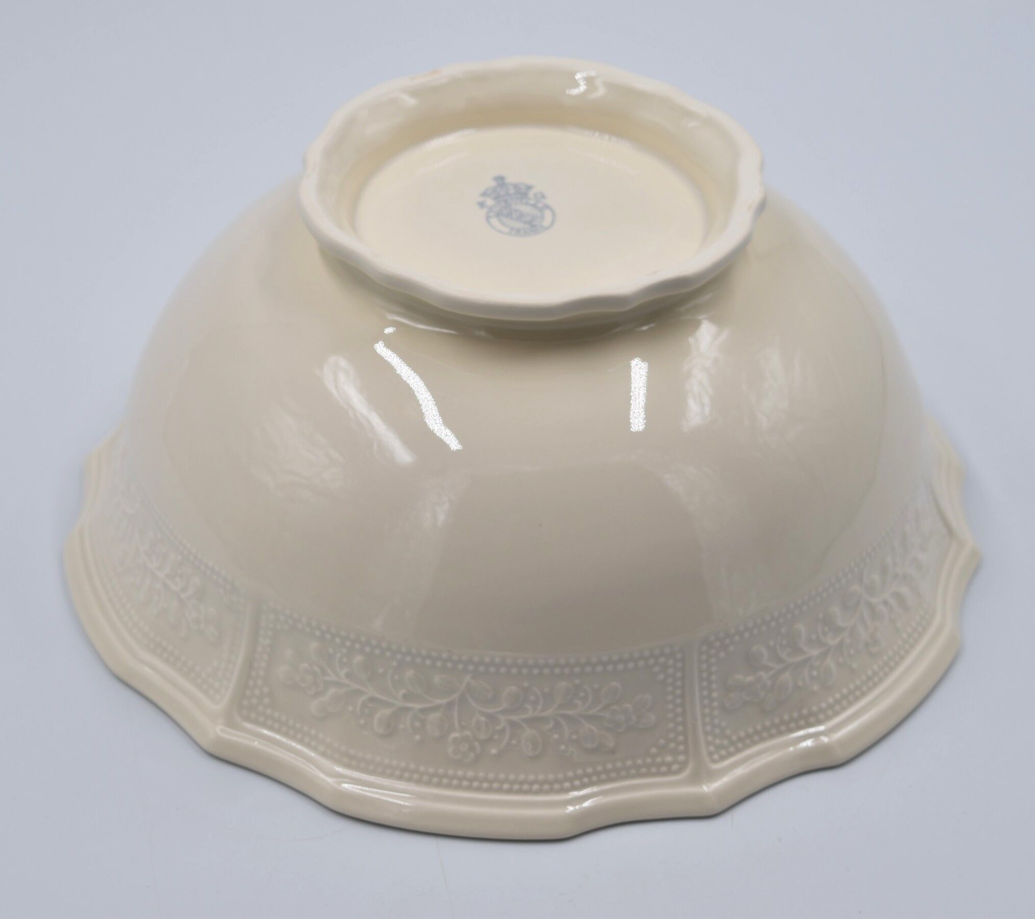 Salad bowl in off-white earthenware ivory Lunéville decoration in relief France