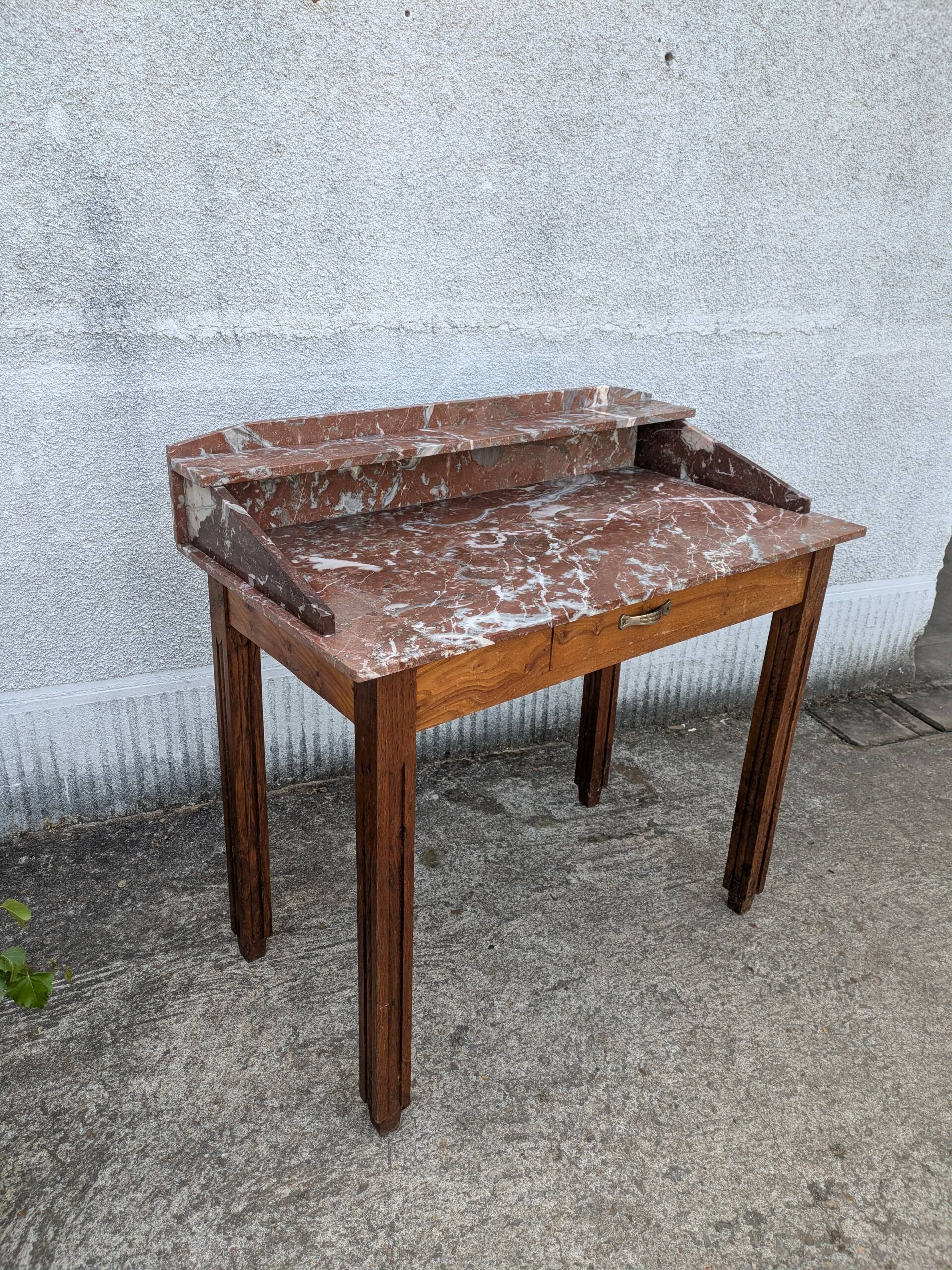 Dressing table, dressing table, desk