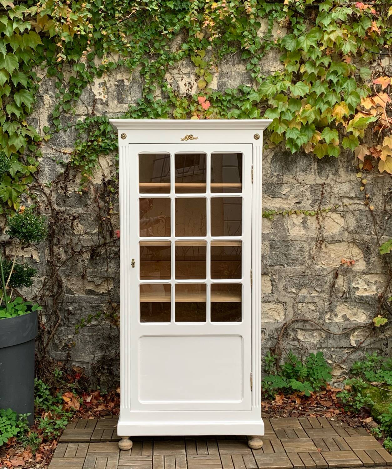 Antique Parisian glass cabinet H150