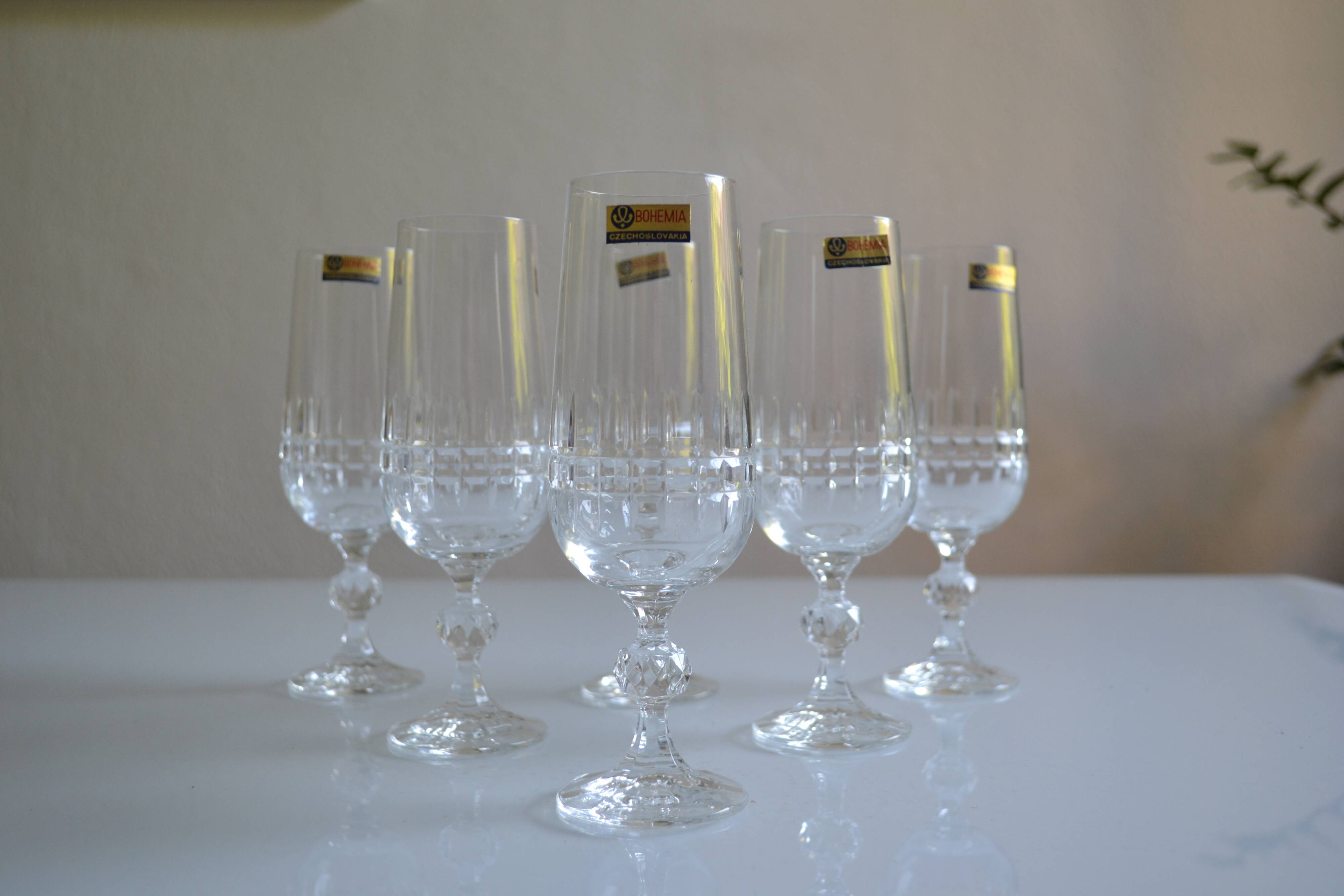 6 champagne flutes in Bohemian crystal Czechoslovakia