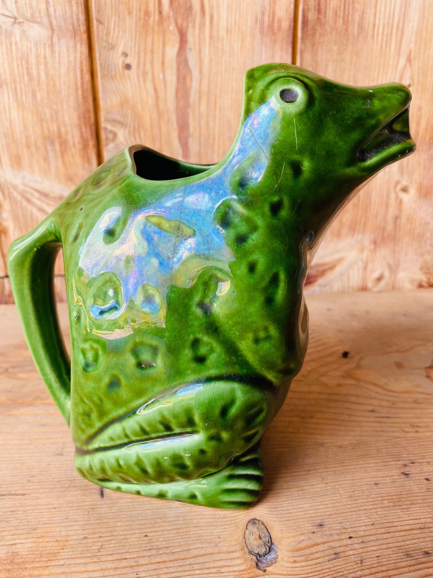 Pitcher frog guyot dijon Lheritier.