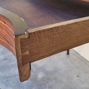 Table bureau de milieu de forme violonnée Napoléon iii 19ème en marqueterie