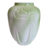 Vase en barbotine Art Nouveau